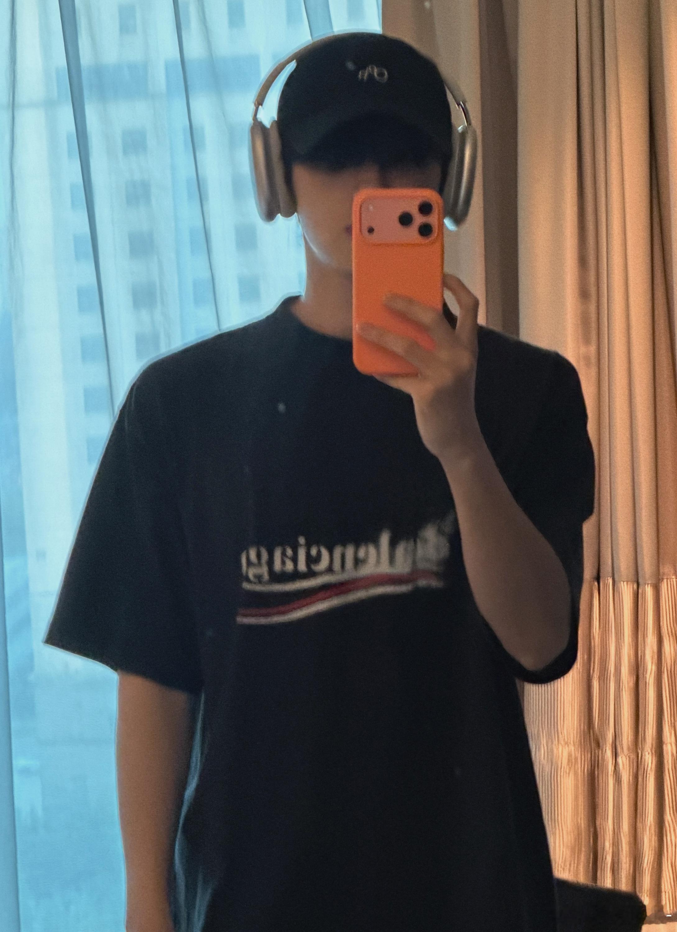 卧槽哥哥 