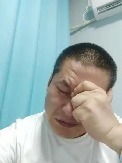 谁叫你是儿他爹

谁叫你是儿他爹
这句劝人的话很野
难道养了儿女有了错
哪个老爹