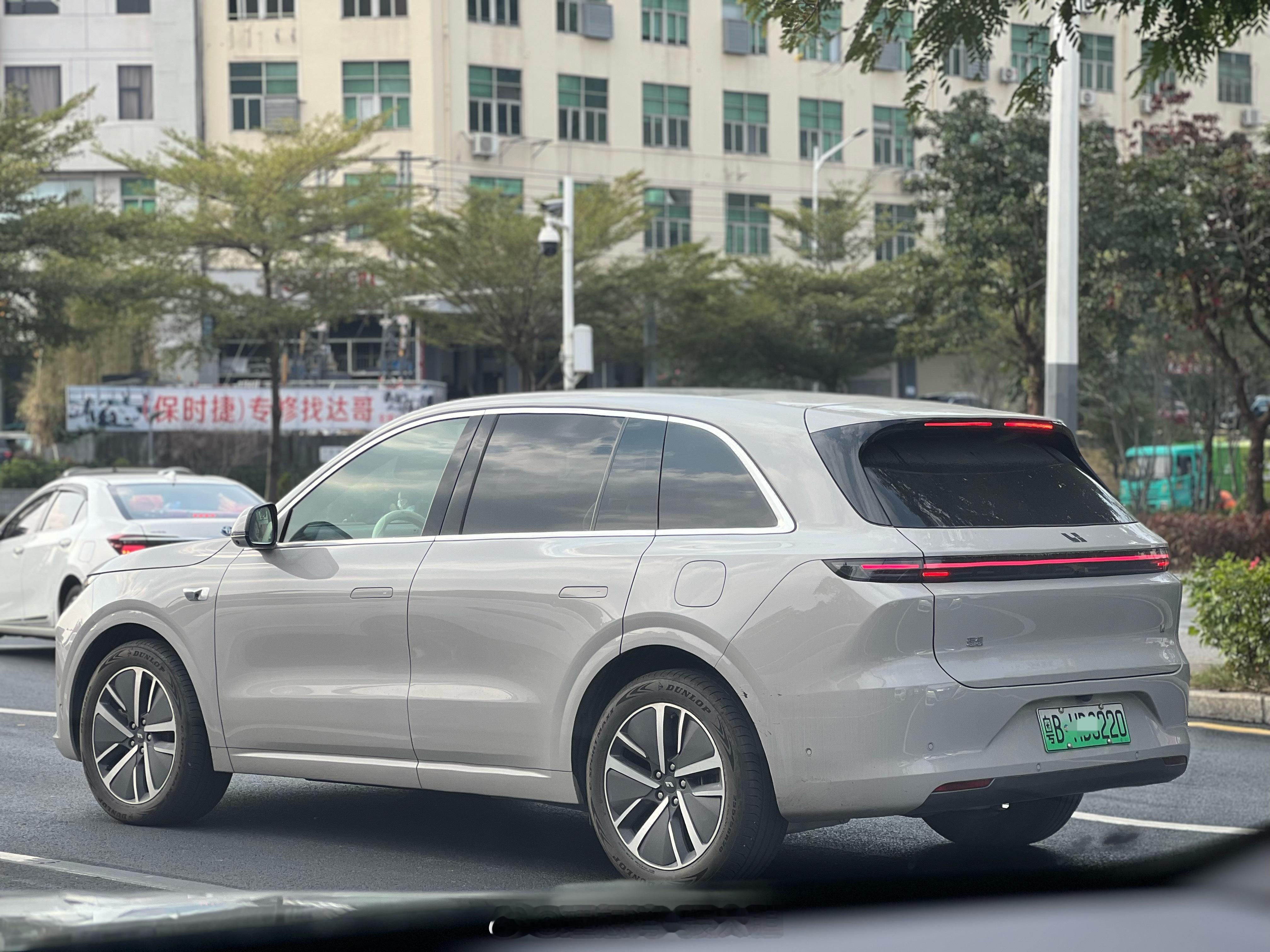 销量王！！挺好奇2026年的理想L6 会有什么变化？