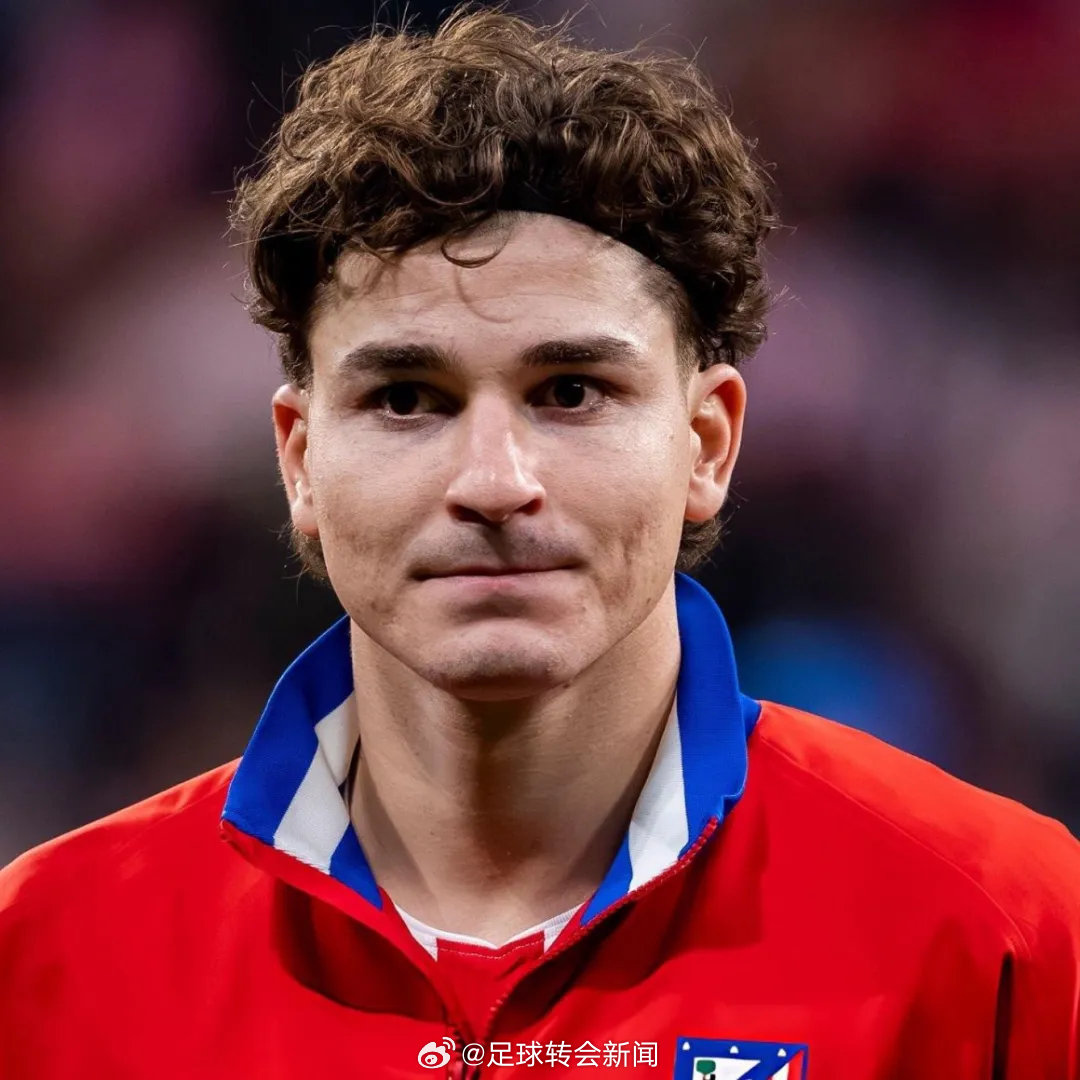 伦敦足球消息，阿森纳有意阿尔瓦雷斯，并且假如这名前锋转会，枪手的机会很大。不过任