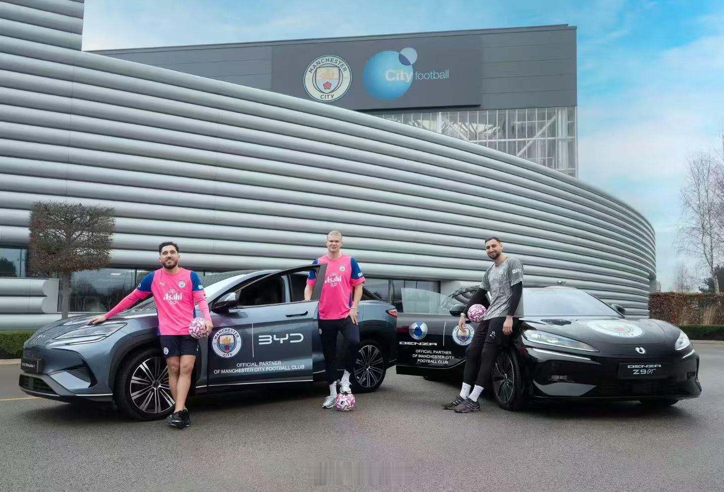 比亚迪成为曼城足球俱乐部官方合作伙伴蓝色风暴席卷全球，绿色足迹遍布世界。 