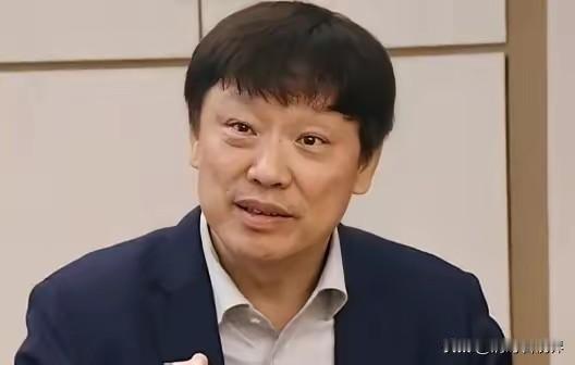 舆论场各有观感，不必急着拿一把尺子评判所有人
 
胡锡进8月3日凌晨发文，驳斥网