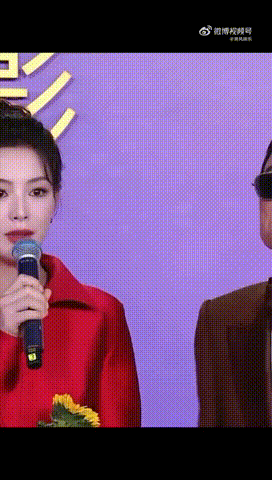 陈丽君高定红裙陈丽君 耀眼红玫瑰一袭高定红裙，解锁陈丽君全新的风格切面。褪去戏服