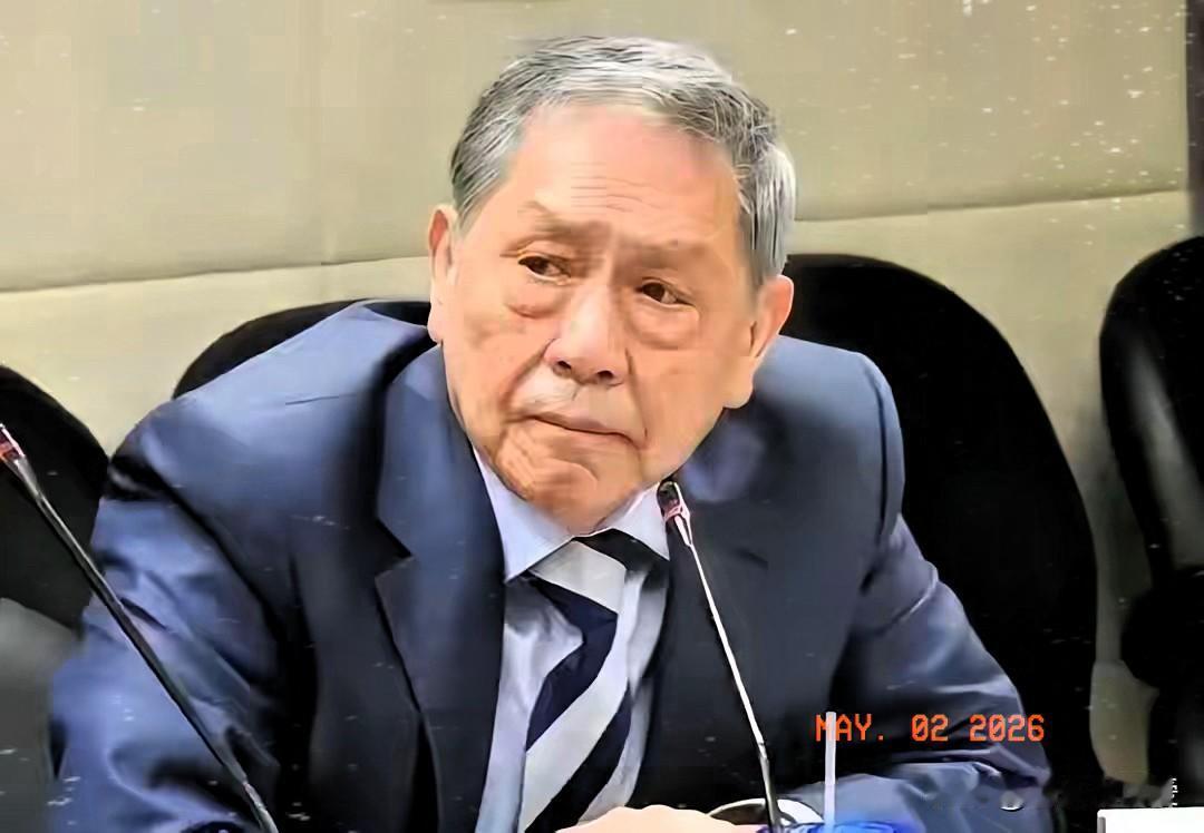 美军灰溜溜跑了！

5月1日，台湾退役中将帅化民爆出一个猛料：美菲联合军演，硬是