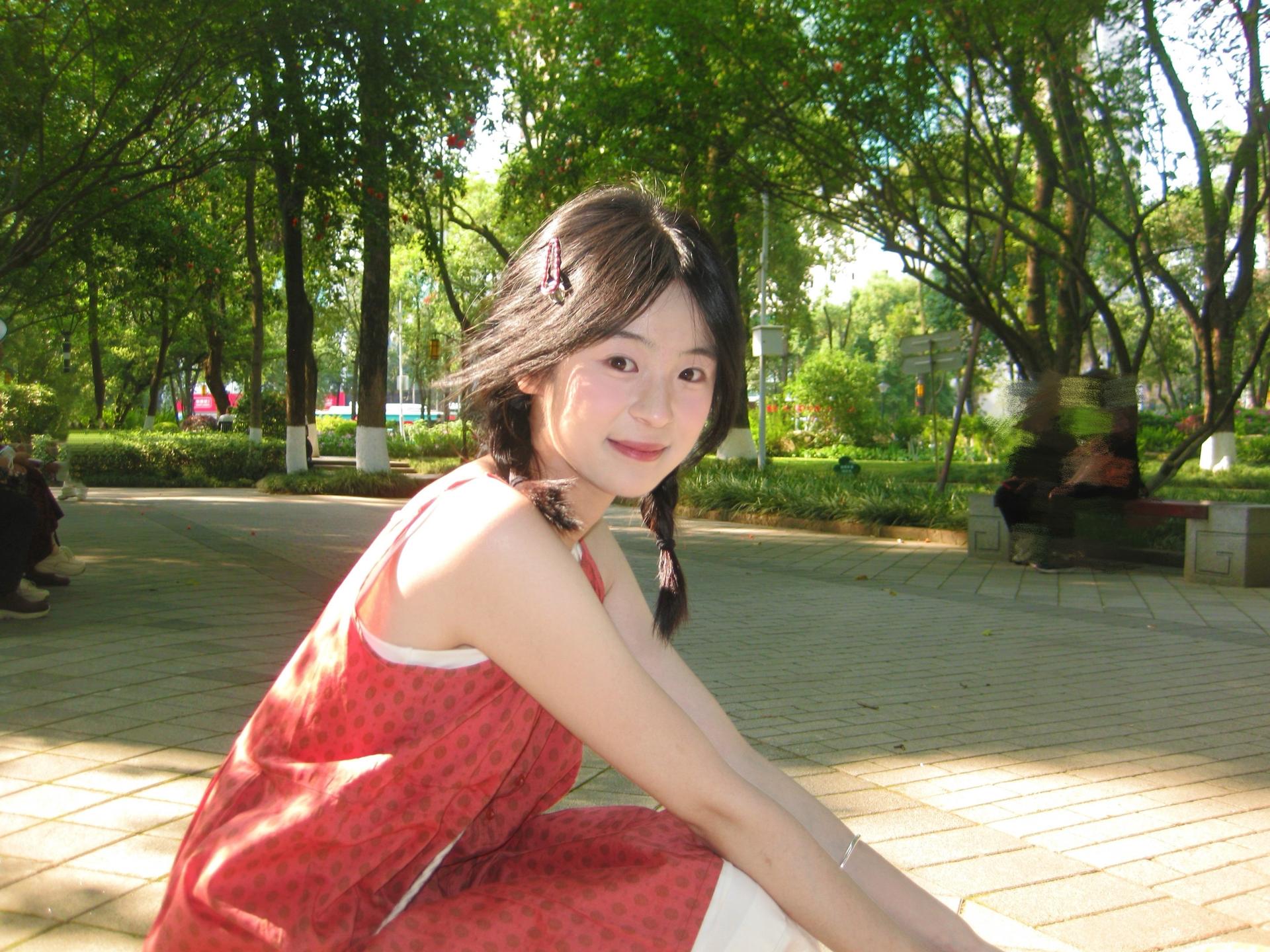 女生的柔美 只有自信能给。