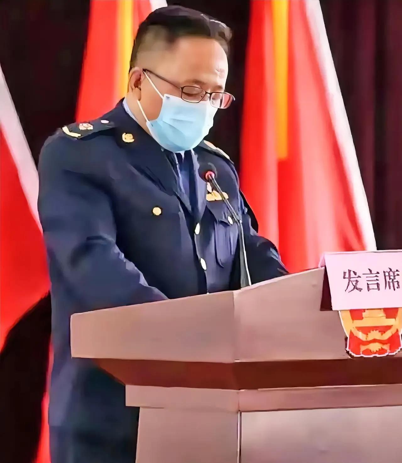 市监局负责人遭遇不幸后，其遗孀首度发声，揭露了一个跨越二十载的复杂纠葛：嫌疑人竟