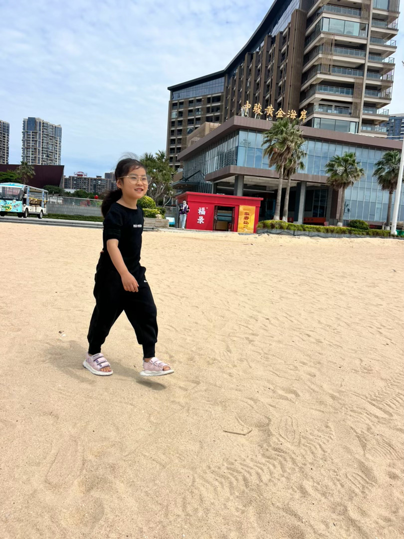磁共振的滴滴答答，滴滴答答20分钟，能够像是科幻片修复人类的身体就能少点痛苦了 