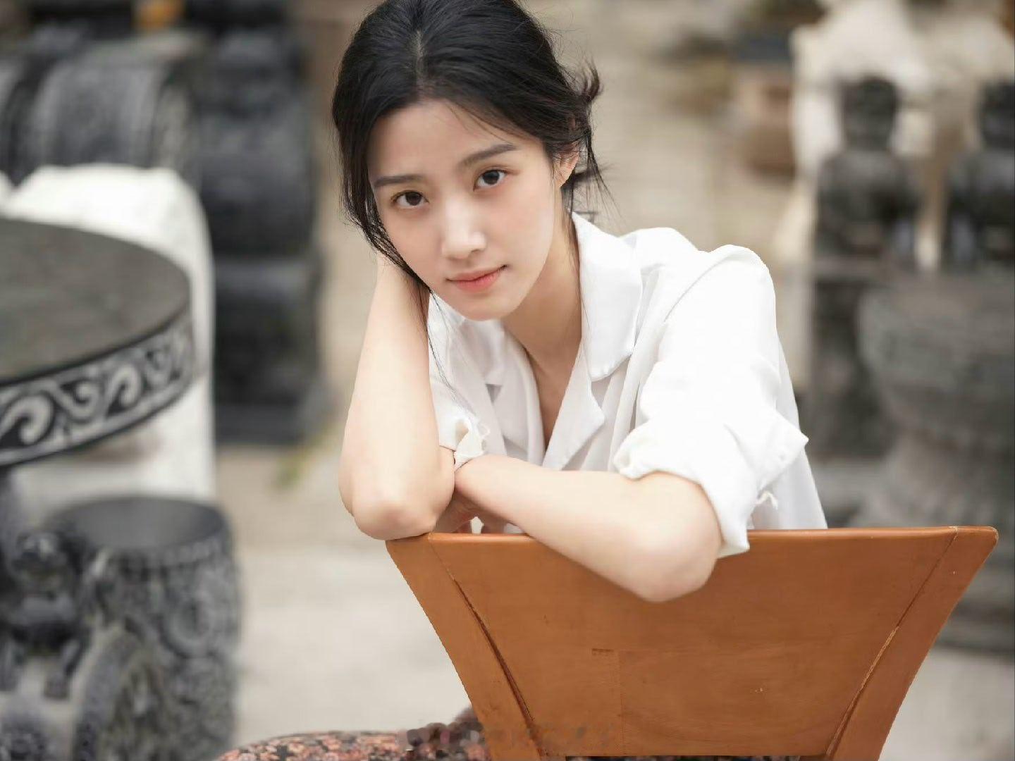 卢昱晓方确认演恰逢雨连天  经多方评估综合考虑后卢昱晓方确认演恰逢雨连天，适配度