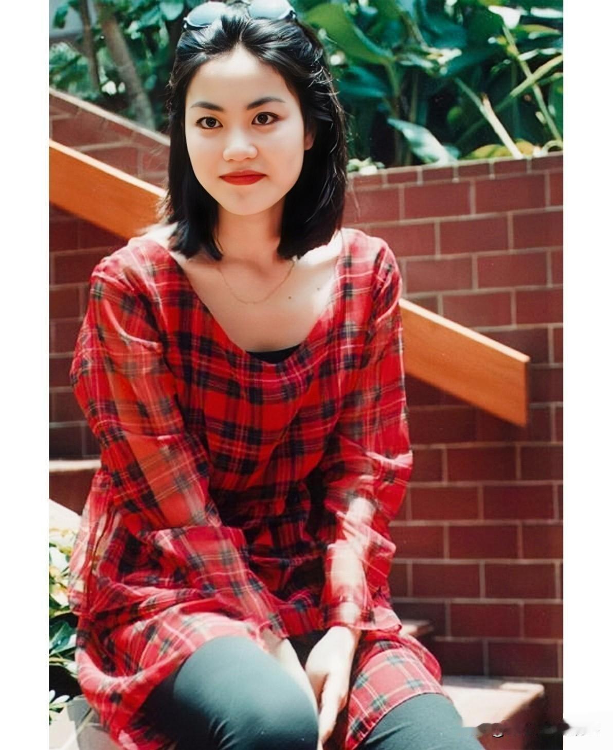 王菲