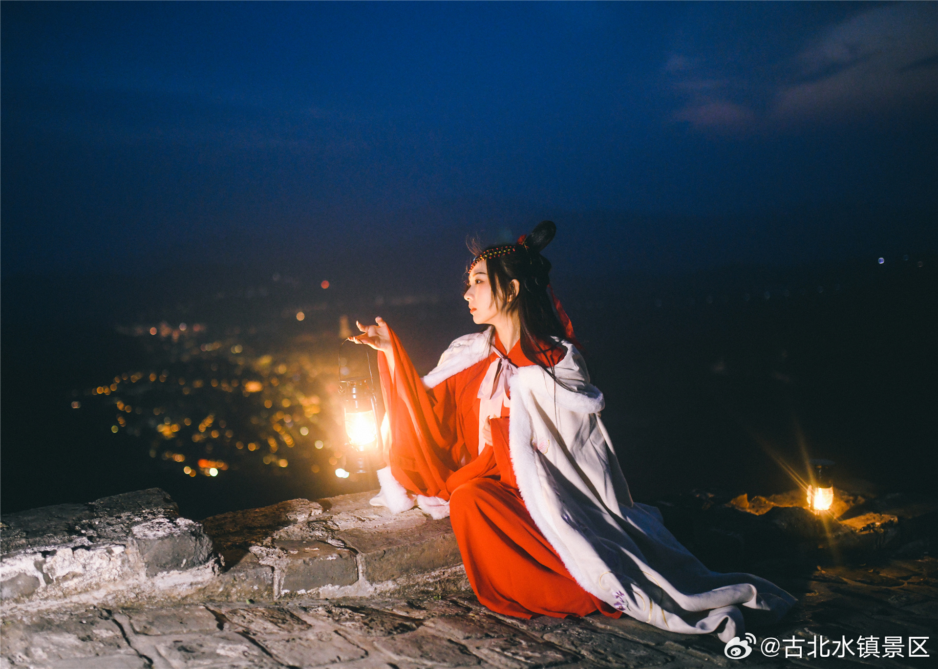 生来就是自由的花，何必在意她人眼光晚安，宝子们~#古北水镇长城红叶美食节# #很