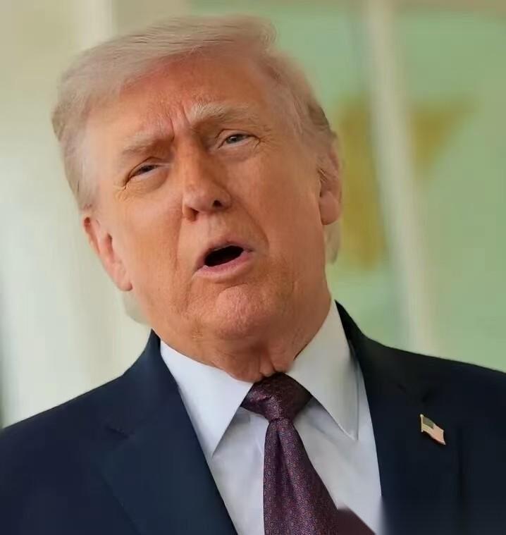 4月15日，据新华社报道，美国总统特朗普放出狠话：不考虑延长与伊朗的停火。他直言