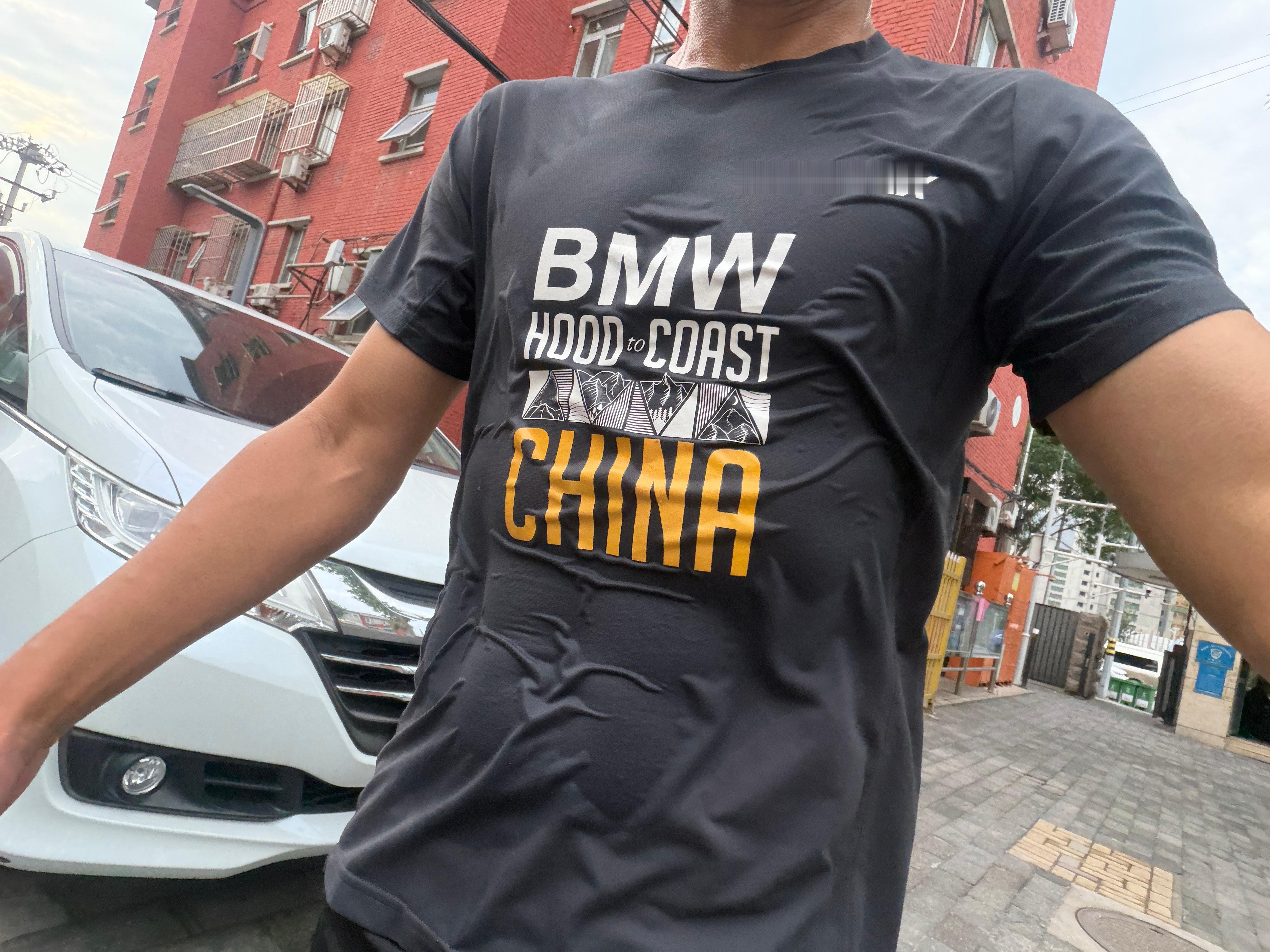跑不动先生的日常  我的晨跑就全凭“运气”没有闹钟，就靠自然醒醒的早了就出去跑一