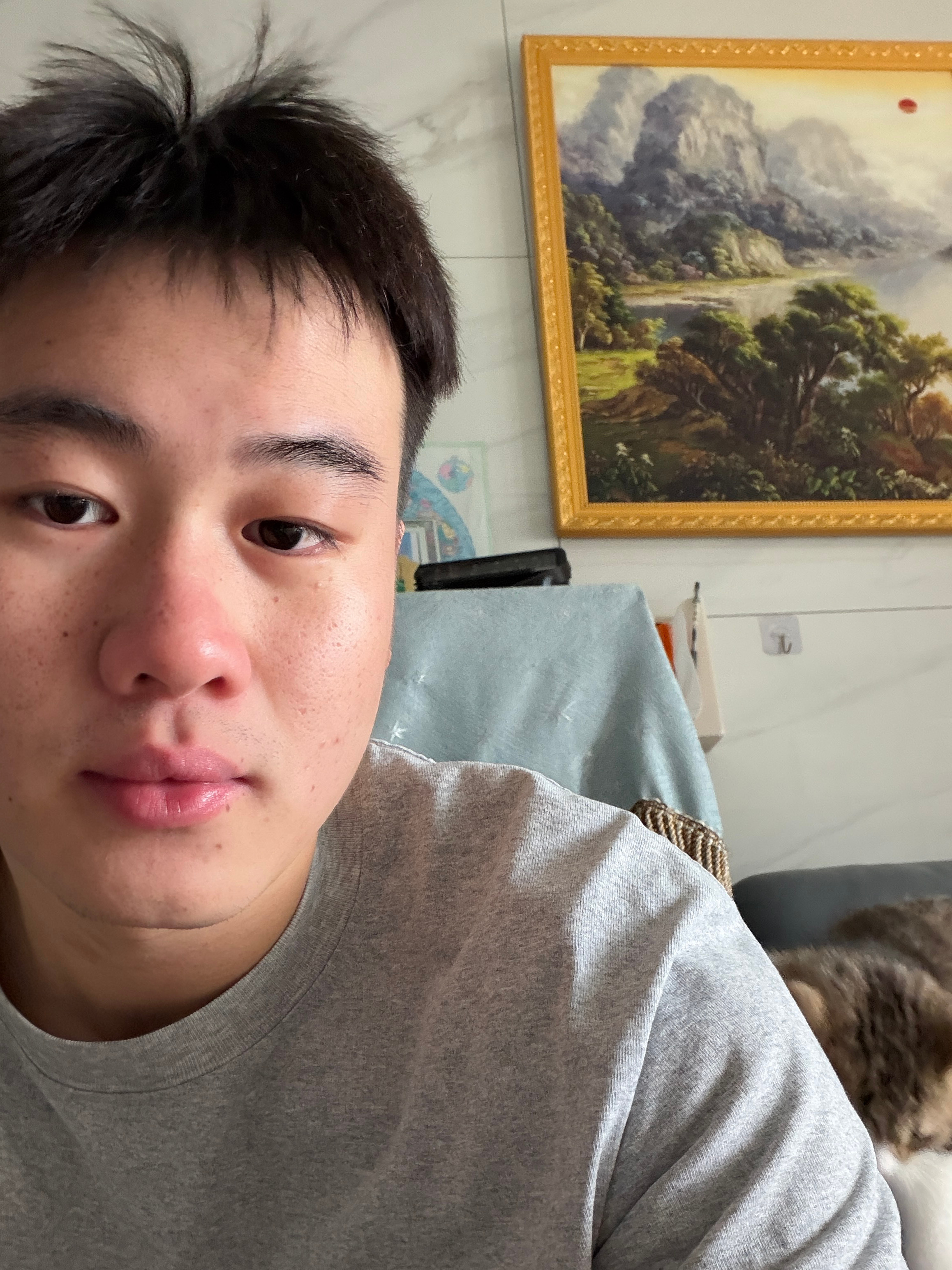 小金宝给屏幕前的各位姐姐哥哥打个招呼吧👋 