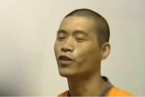 2005年，死刑犯张顺兴吃完“断头饭”，微笑着和母亲告别，然而就在临刑前最后一刻