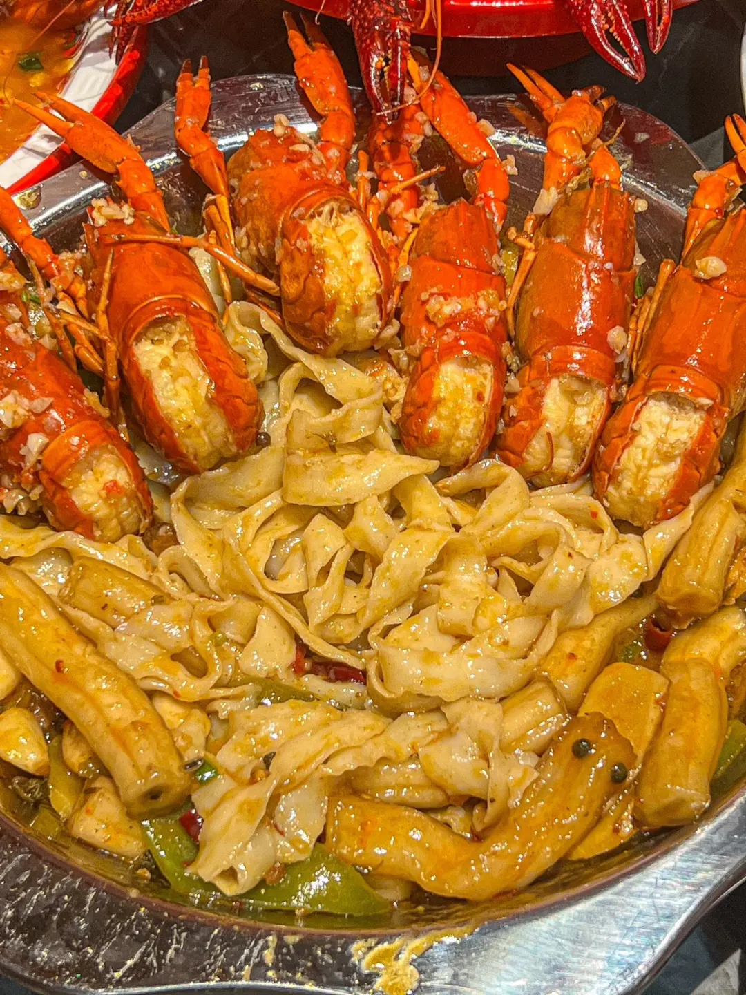 在西安的～夏季怎么能少的了小龙虾🦐