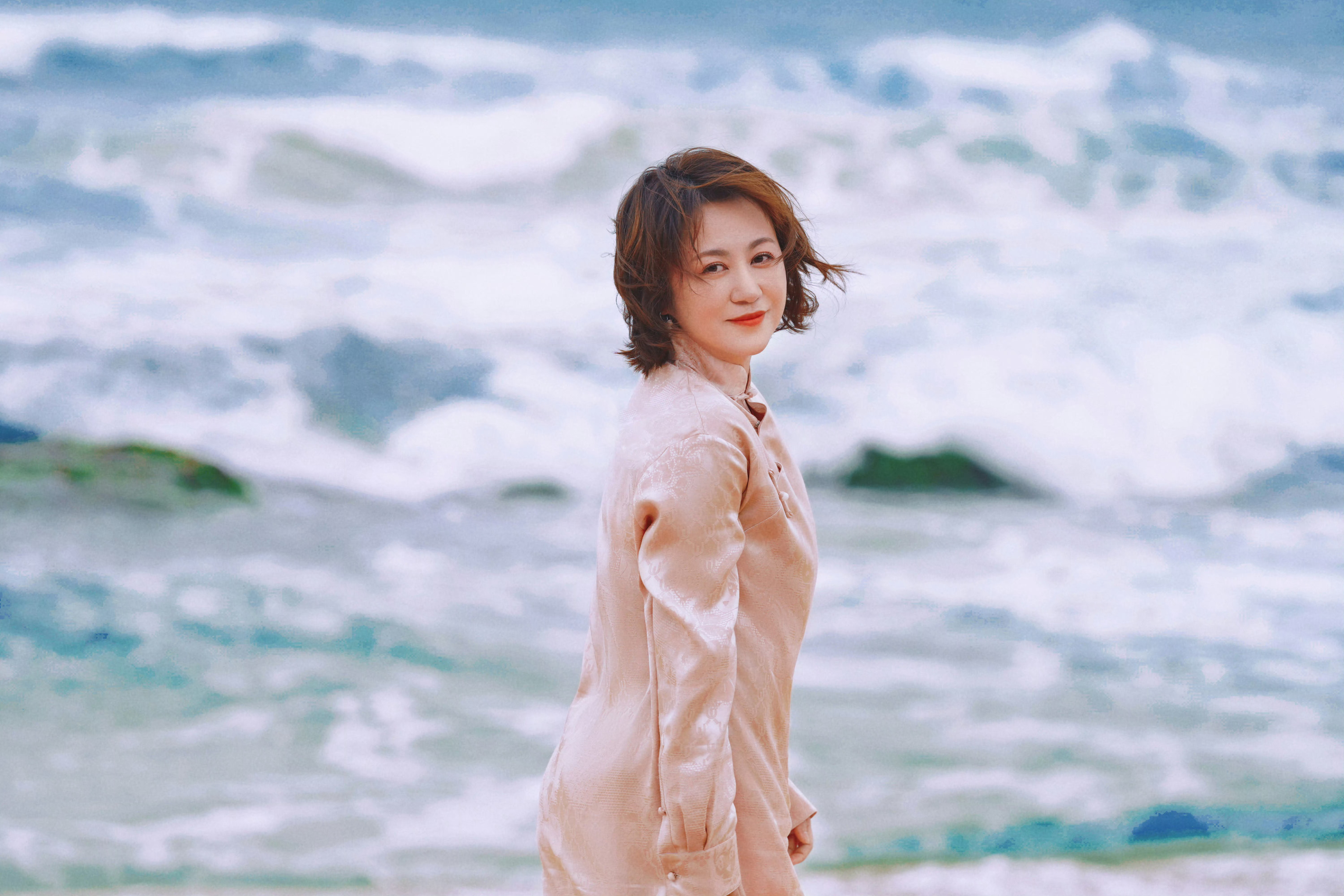 马丽到底是挽着谁走红毯 期待明天美美的丽姐[好喜欢] ​​​