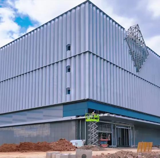 义乌山姆项目整体建设进度已完成92%，山姆方在义乌注册的运营公司已完成设立，目前