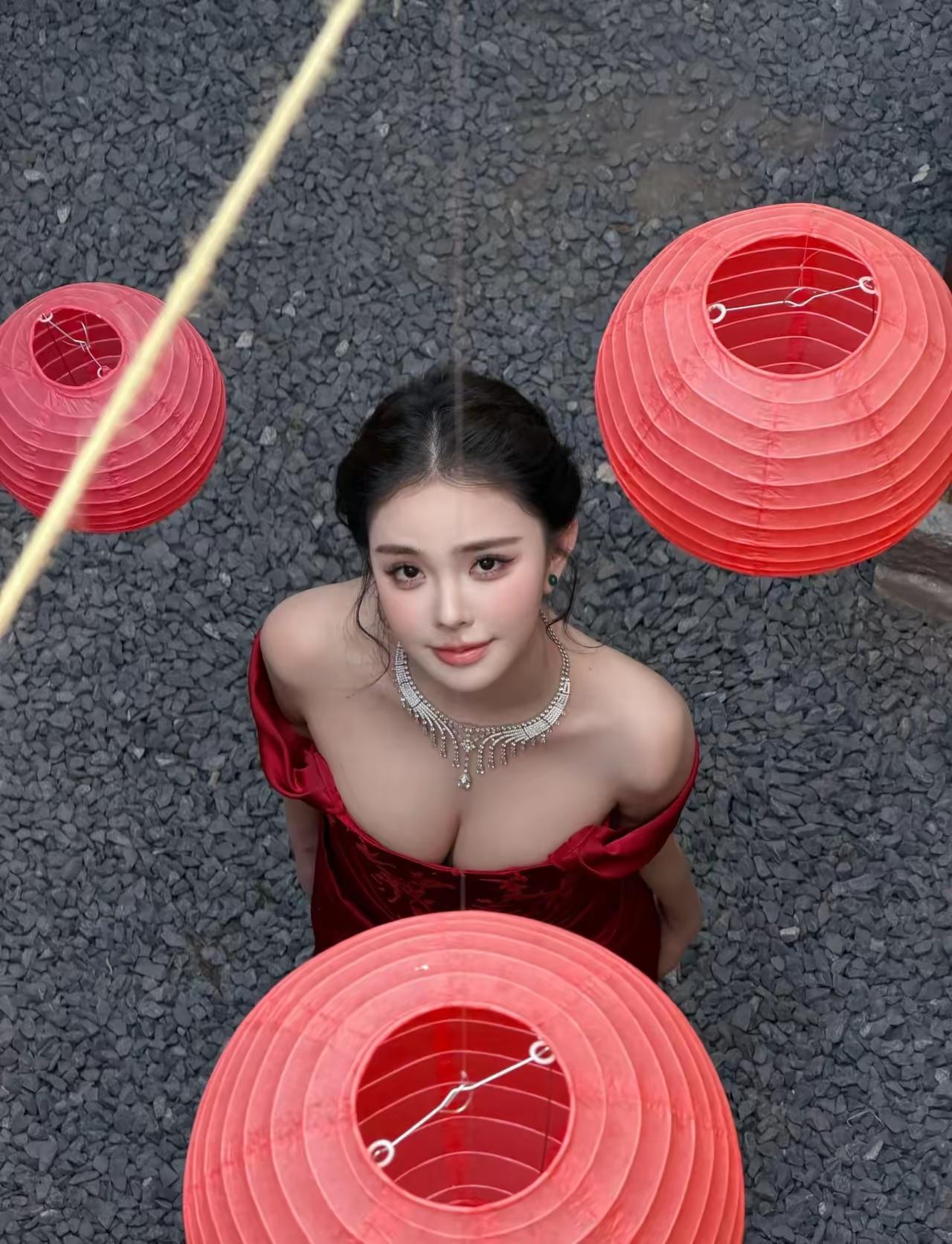 马上过端午节了哦哦