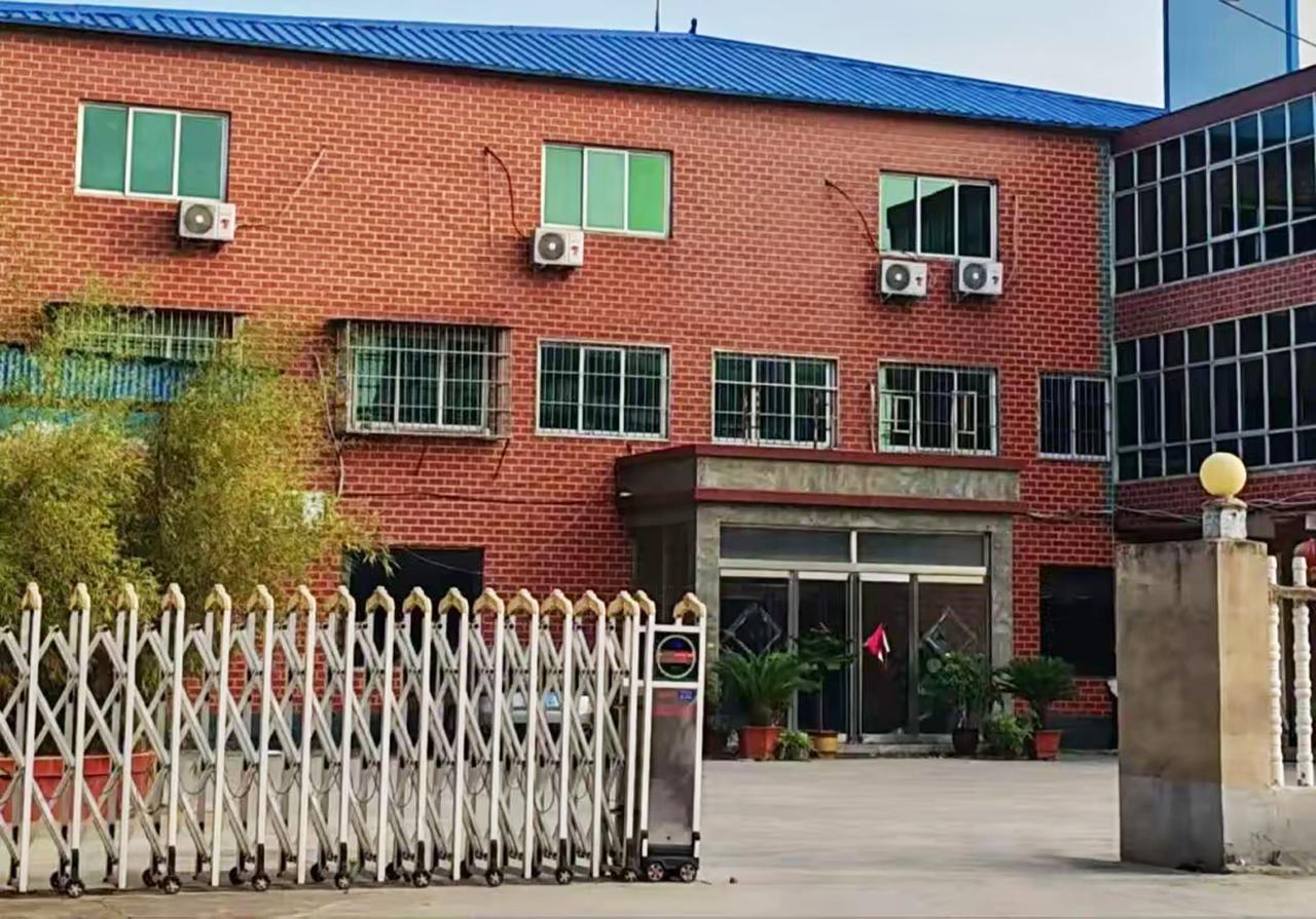 【河南六旬老人洗浴中心打工被控组织卖淫，重审期间蹊跷病亡，周兆成：组织卖淫罪认定
