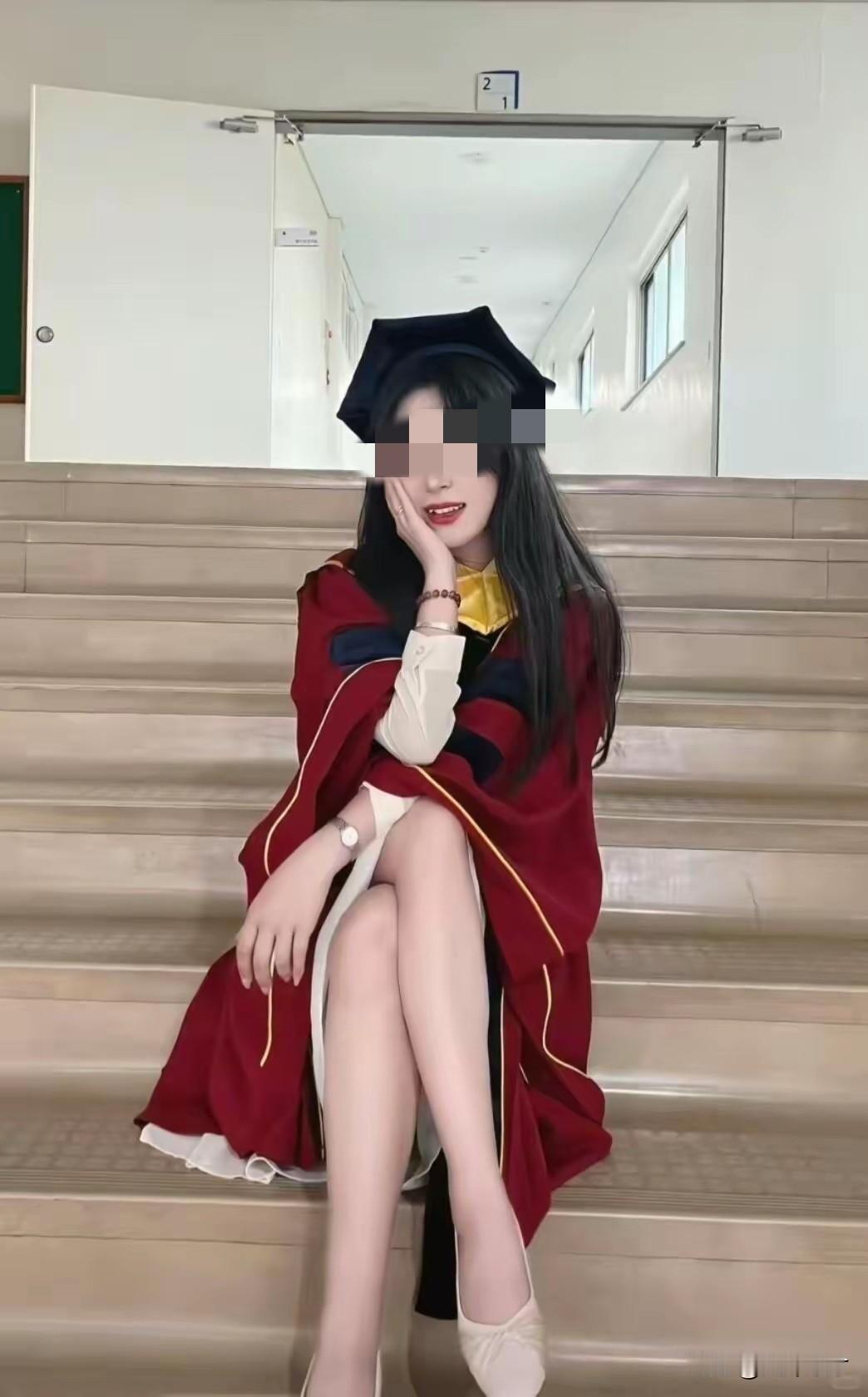 25岁女孩文文韩国遇害，凶手竟然是她的老师，更让人想不到的是这位老师竟然是报案者