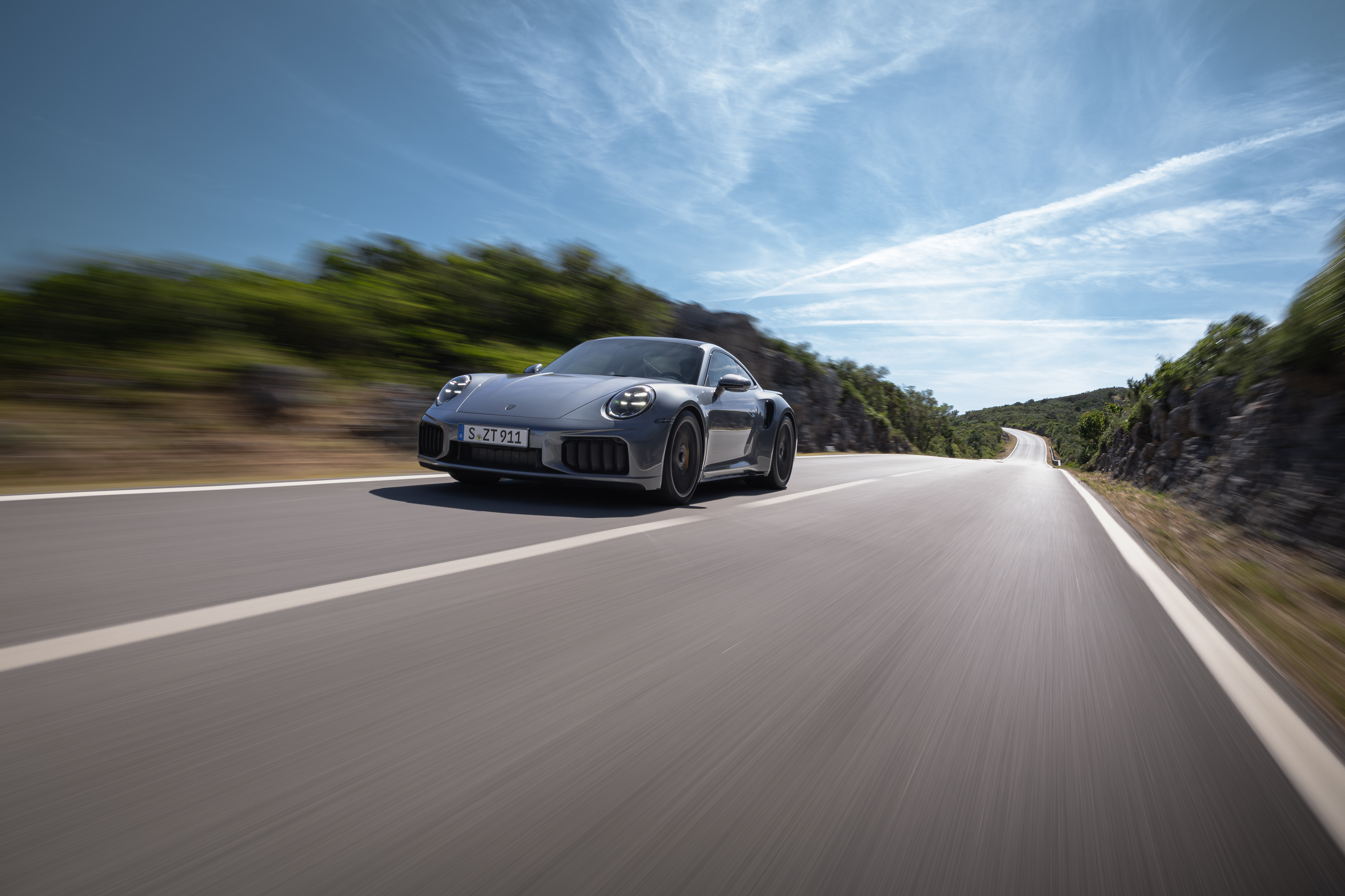 【纽北7分03.92秒】最强的911Turbo S（992.2），比992.1的