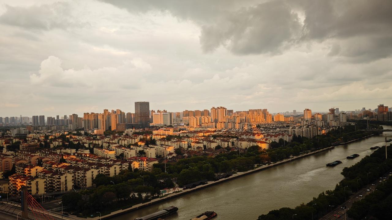 可以看看你相册里的落叶吗看不到了，秋天的🍂只能在回忆里。