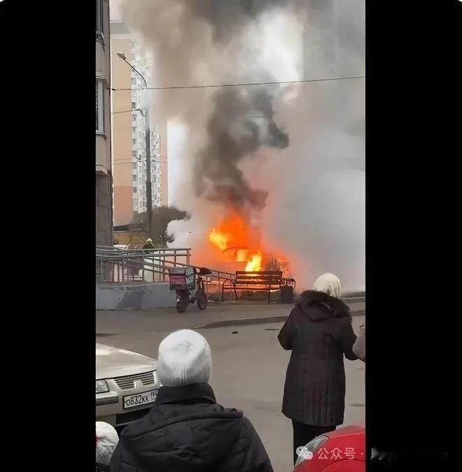 烽火问鼎计划 当地时间12月1日，莫斯科再次发生一起汽车炸弹爆炸事件，一辆丰田陆