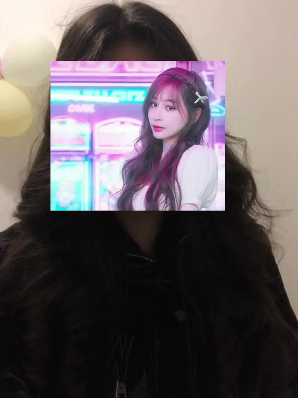 👩‍🦱