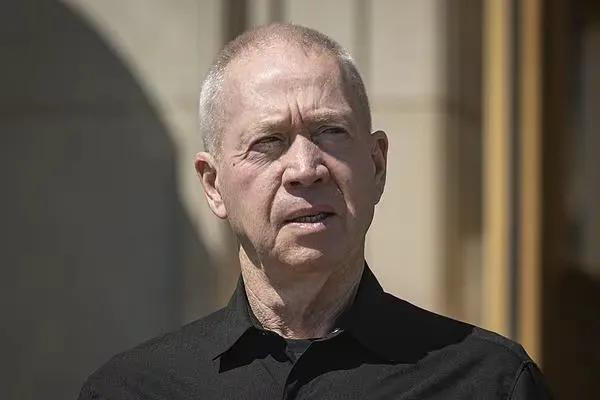 以色列没有得到美国的支持，这可能是迟迟没有回应伊朗导弹袭击的真实原因。

8日晚