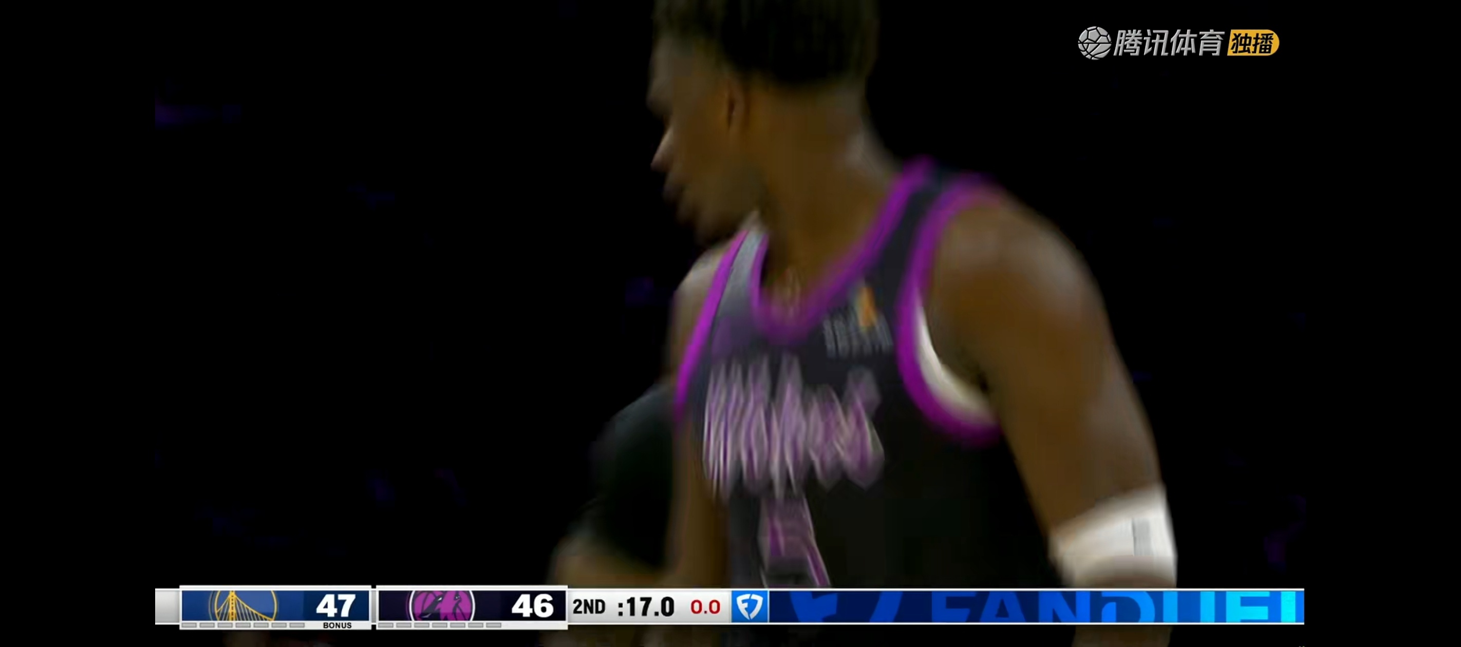 服了，森林狼半场15失误，勇士才领先1分，别再上脑溢血组合了行吗勇士vs森林狼