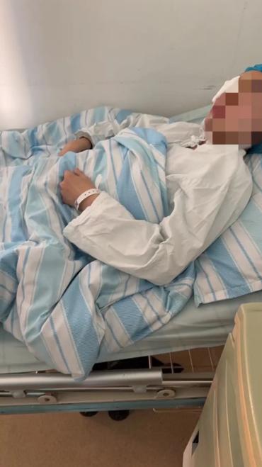 “离大谱！”浙江瑞安，42 岁小学英语老师好心劝阻六年级学生打架，谁料女生竟突然