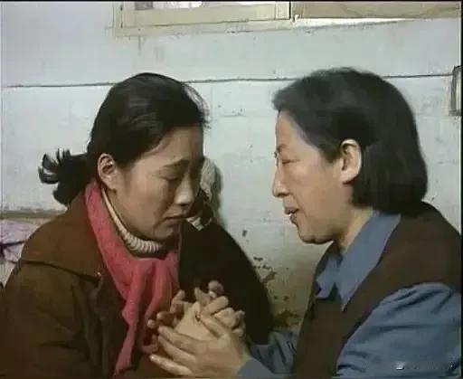 《年轮》纠纷可真是闹大啦😉 汪苏泷和张碧晨这对曾经的音乐伙伴，因为《年轮》原唱