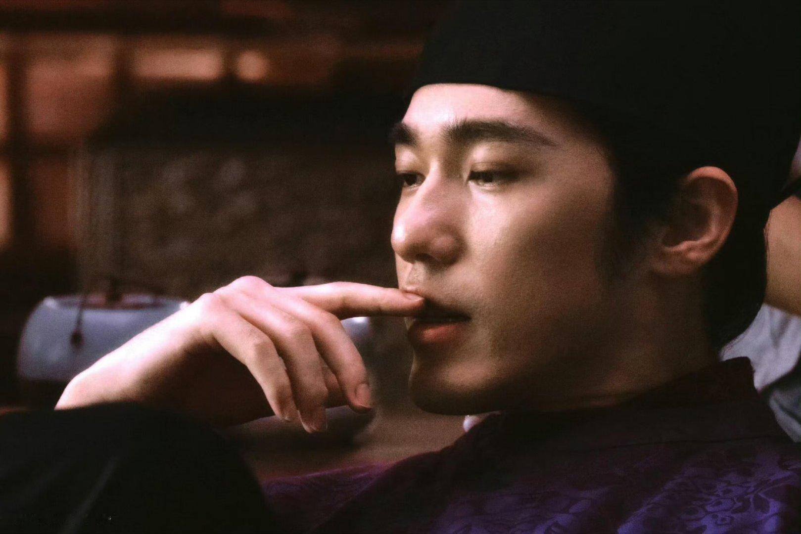 白宇老师你要不要那么会演啊！一场戏中白宇演出了至情至真，他永远都是那个善良的九郎