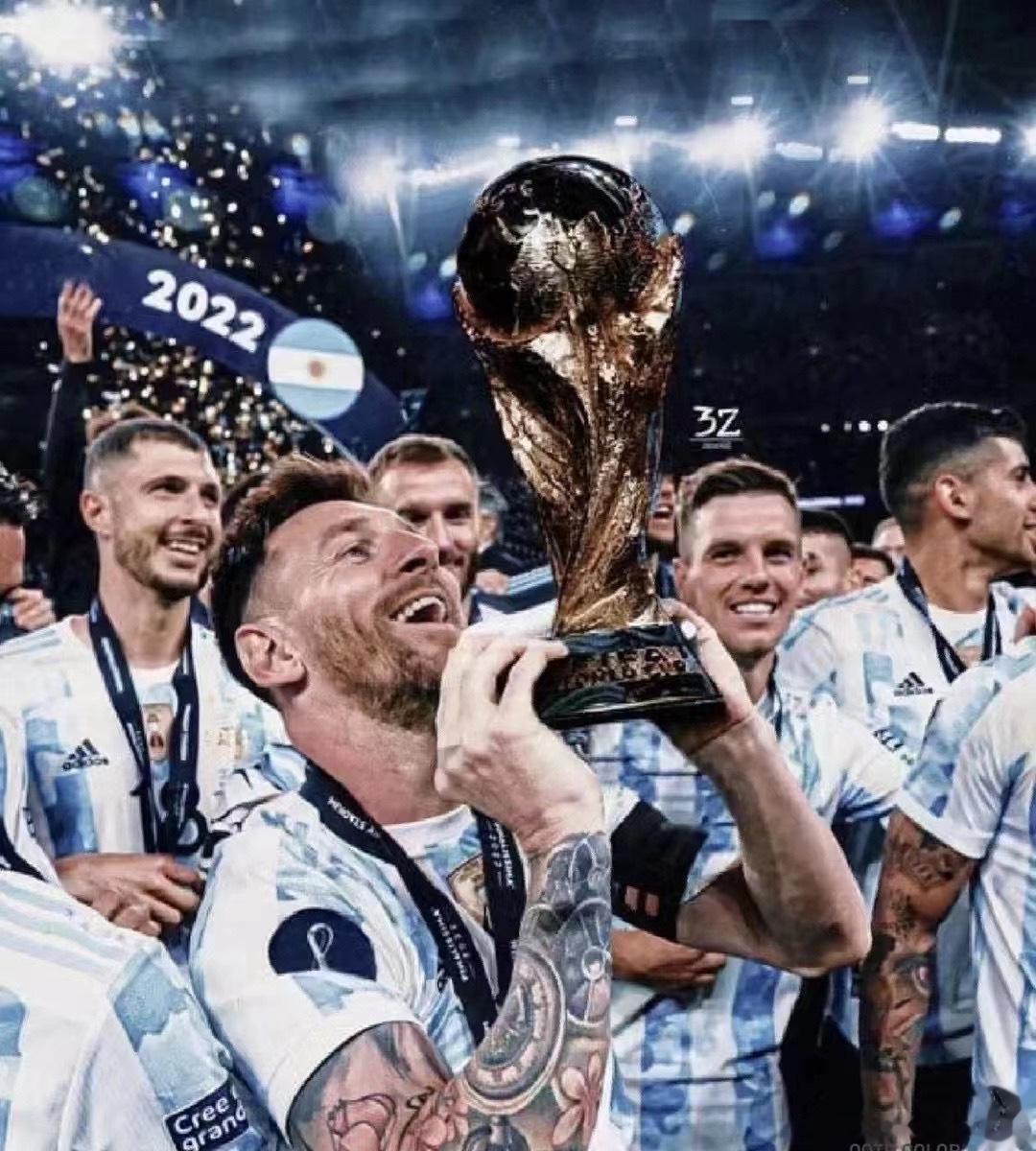 圆梦了 我的青春也结束了我们是冠军！！！！！！🇦🇷🇦🇷🏆🏆🏆 ​​