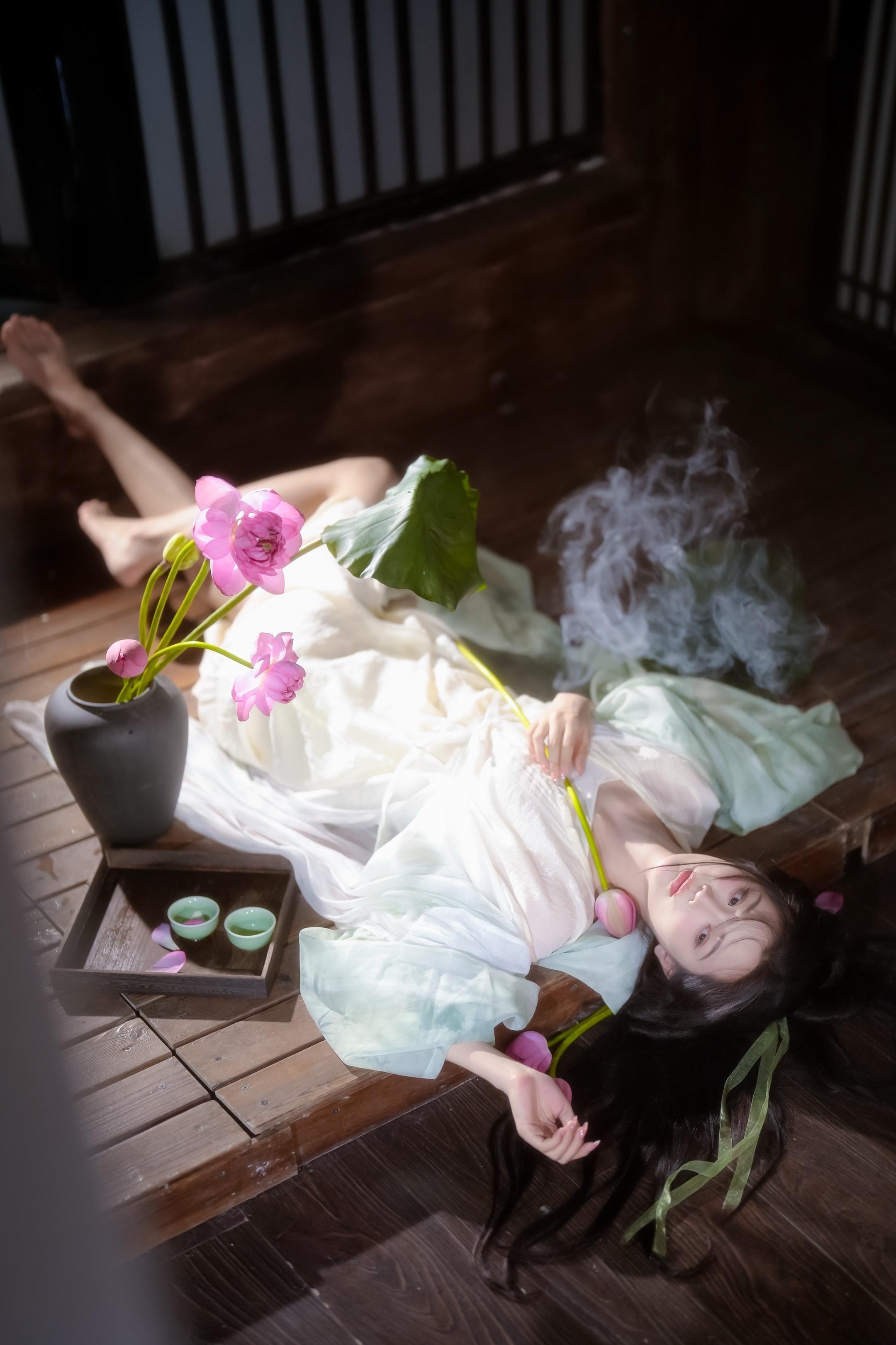 一厢旧梦悠悠入我心。