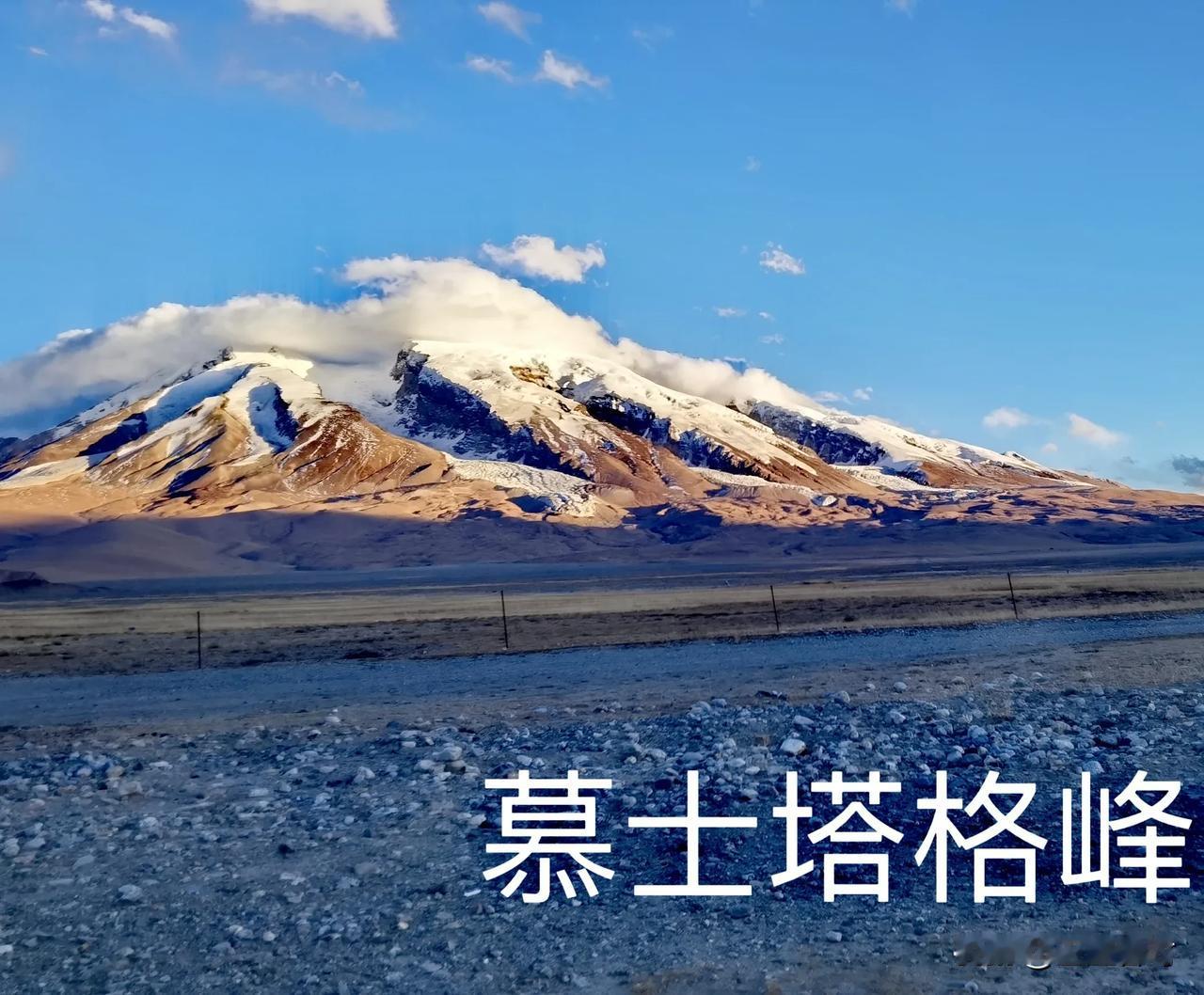 #高原区旅行# 
一人一车一世界！西域无垠打卡行！

今天是2024年10月29