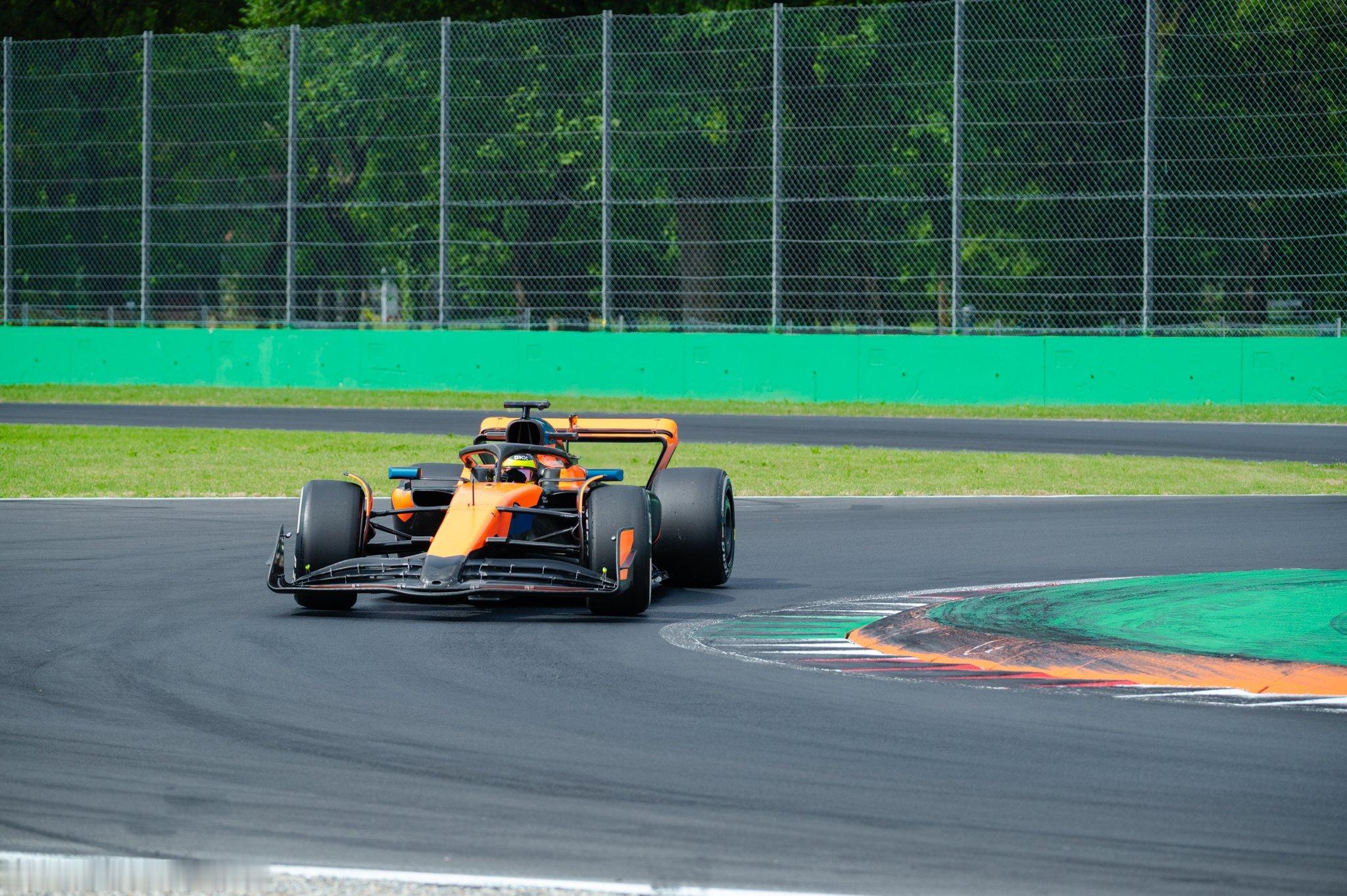 F12026F1巴塞罗那大奖赛 由于规则大改，今年的 TPC 测试允许使用上一赛