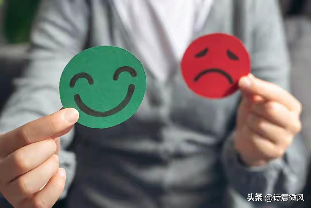 与人相处最顶级的通透：不期待，无所求
 
一定要记住：跟任何人相处，都大大方方的