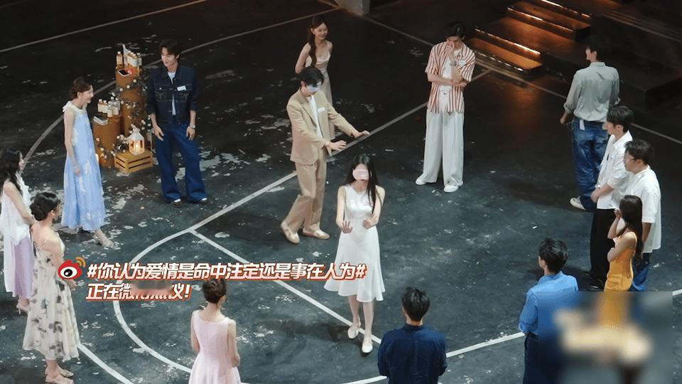 心动的信号心动9的嘉宾上演爱人错过 鹤玥组也太虐了吧！明明被分到一组，目标是在最