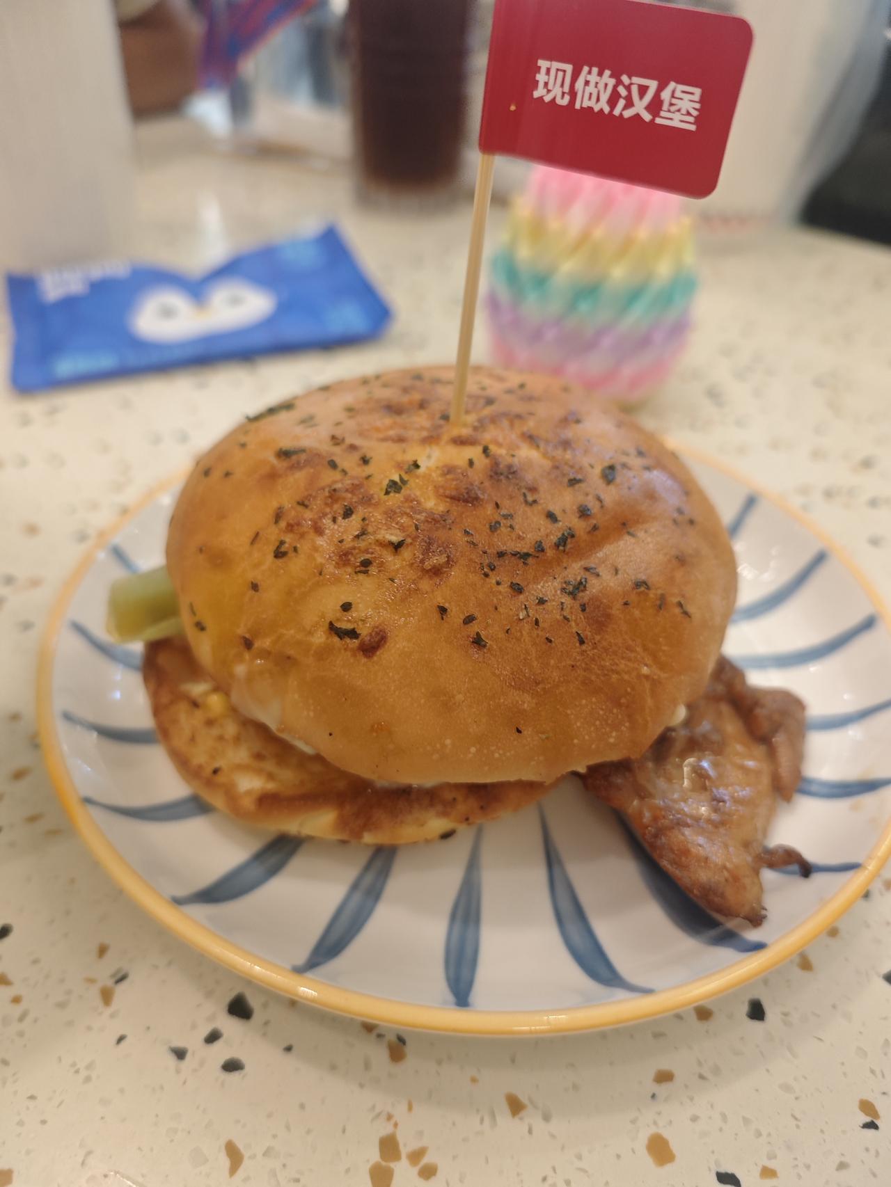 世界杯你买足彩了吗买了，目前还没有回本，已经赔了好几百了[流泪][流泪][流泪]