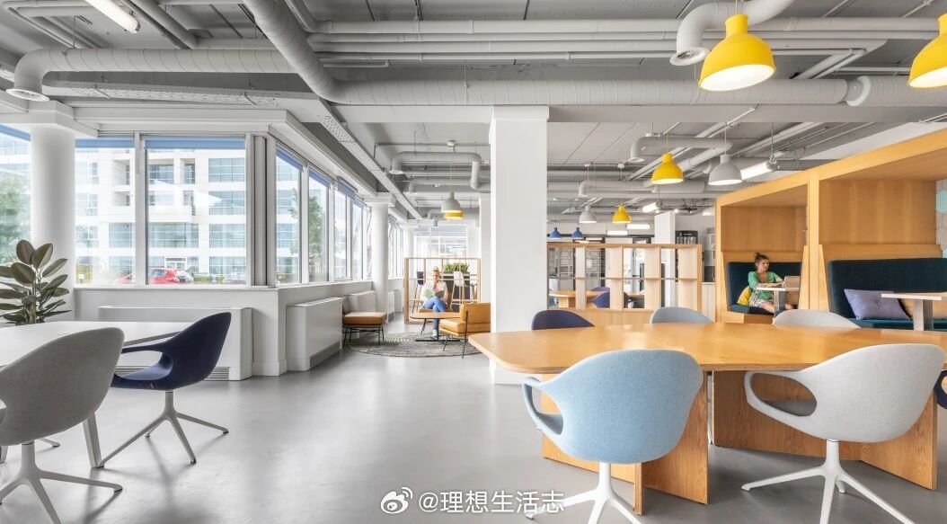 当清晨的第一缕阳光洒向家附近的“第三空间”，你无需在拥挤的地铁中步履匆匆，只需通