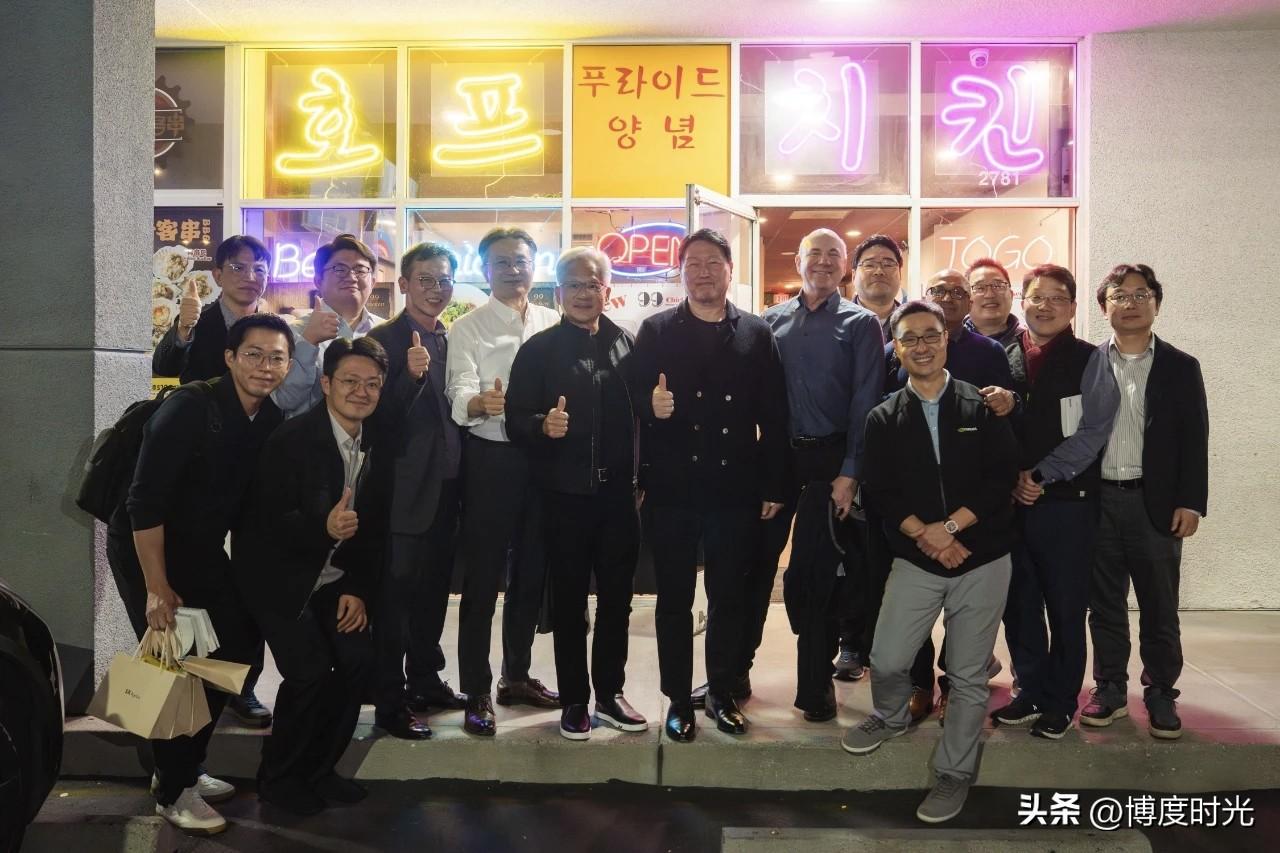 2月12日
三星电子宣布
HBM4内存开始量产
并交付商用产品
此乃开创行业先河