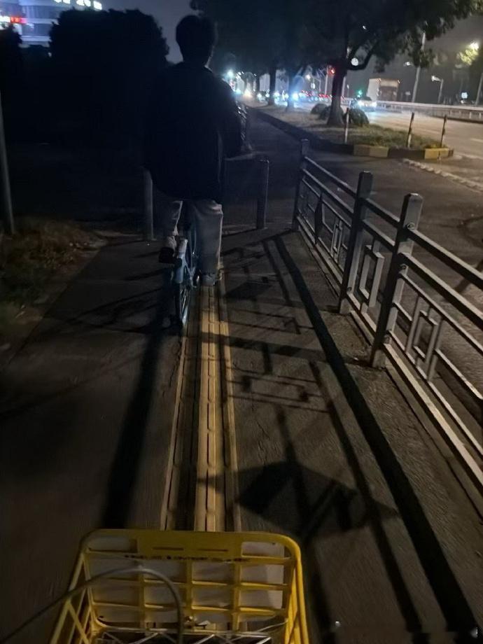 分享跟和Kael的日常：今天 🚴 2026LPLAL你我皆传奇