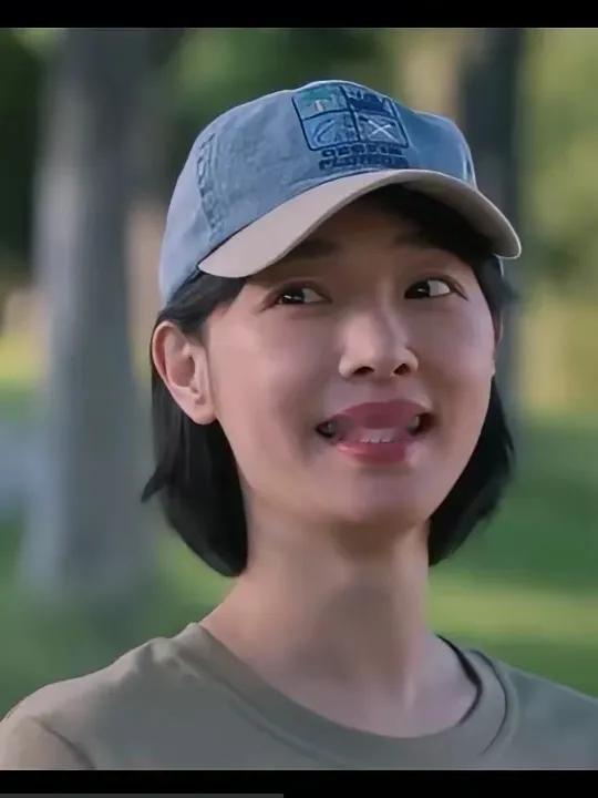 好团圆：
大姐向前，
人逢喜事精神爽！
美女，白百何，
84年3月1日出生，
山