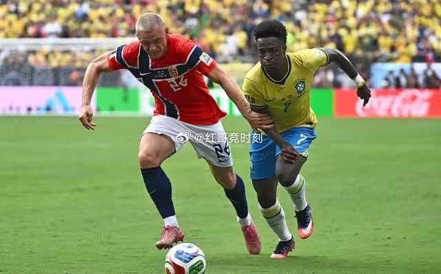 北京时间7月6日凌晨4点，世界杯1/8决赛，巴西vs挪威。第80分钟、第90分钟