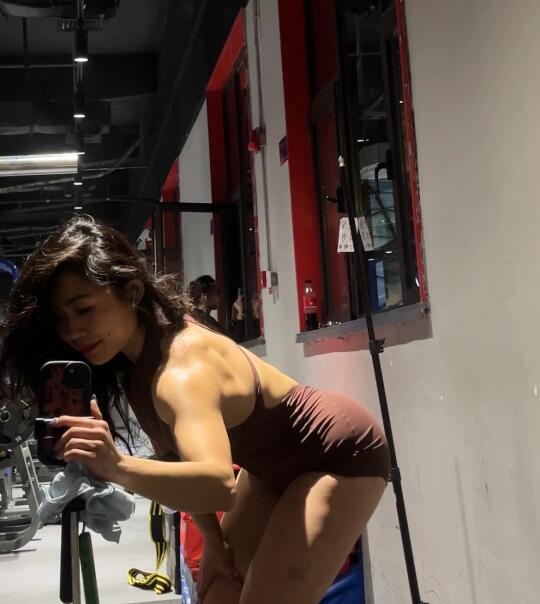 训练瞬间的截图