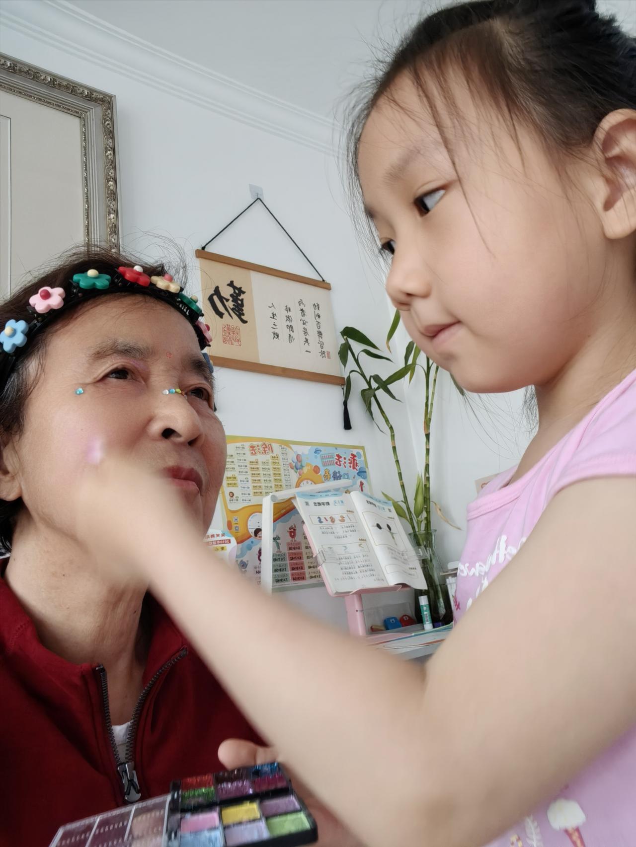 别开生面的端午节

2026年端午节是6月19号，我去儿子家过端午了，和他们一家