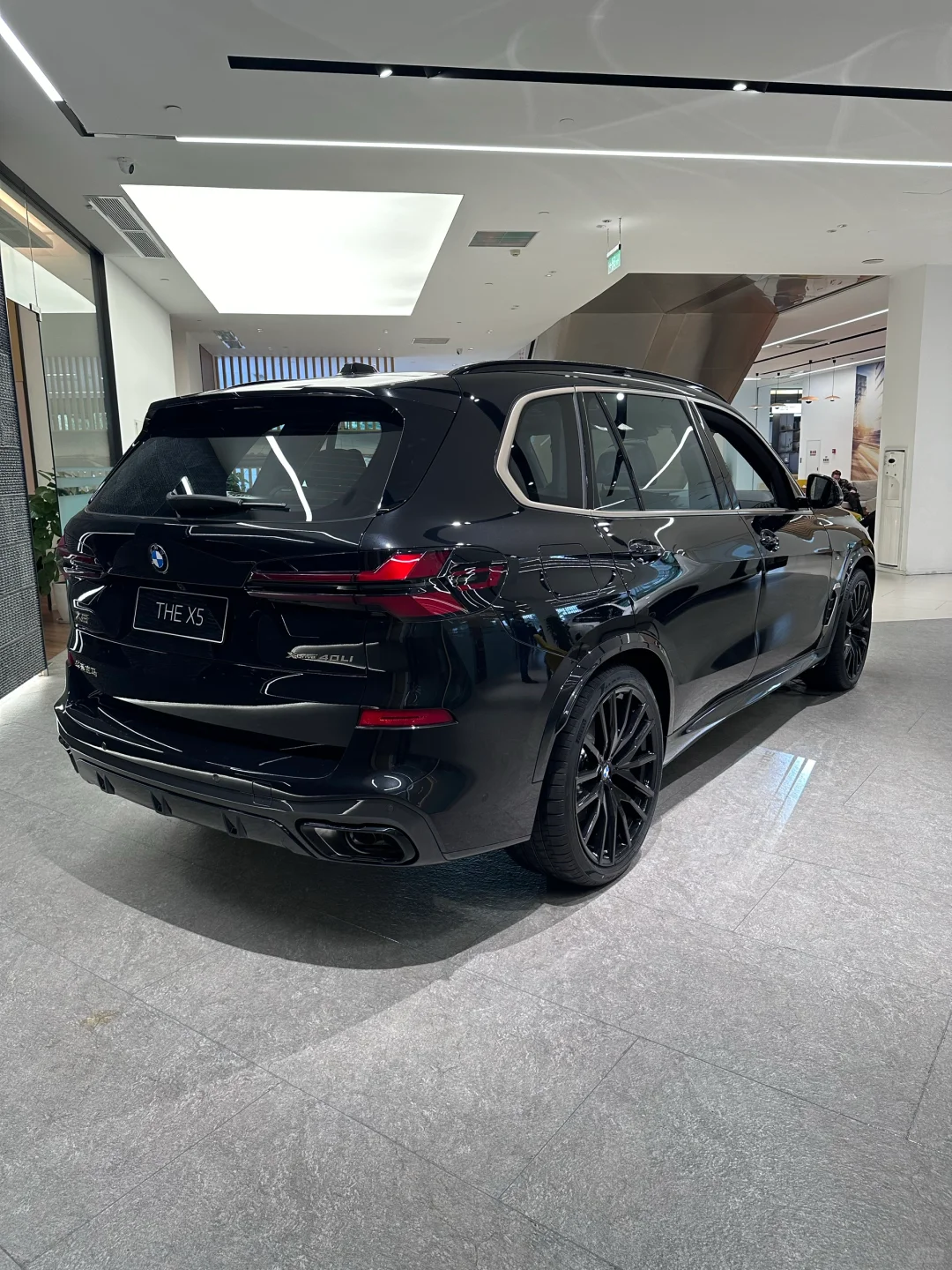 🚗💨2025开BMW X5，心跳×5😍 流线型车身，霸