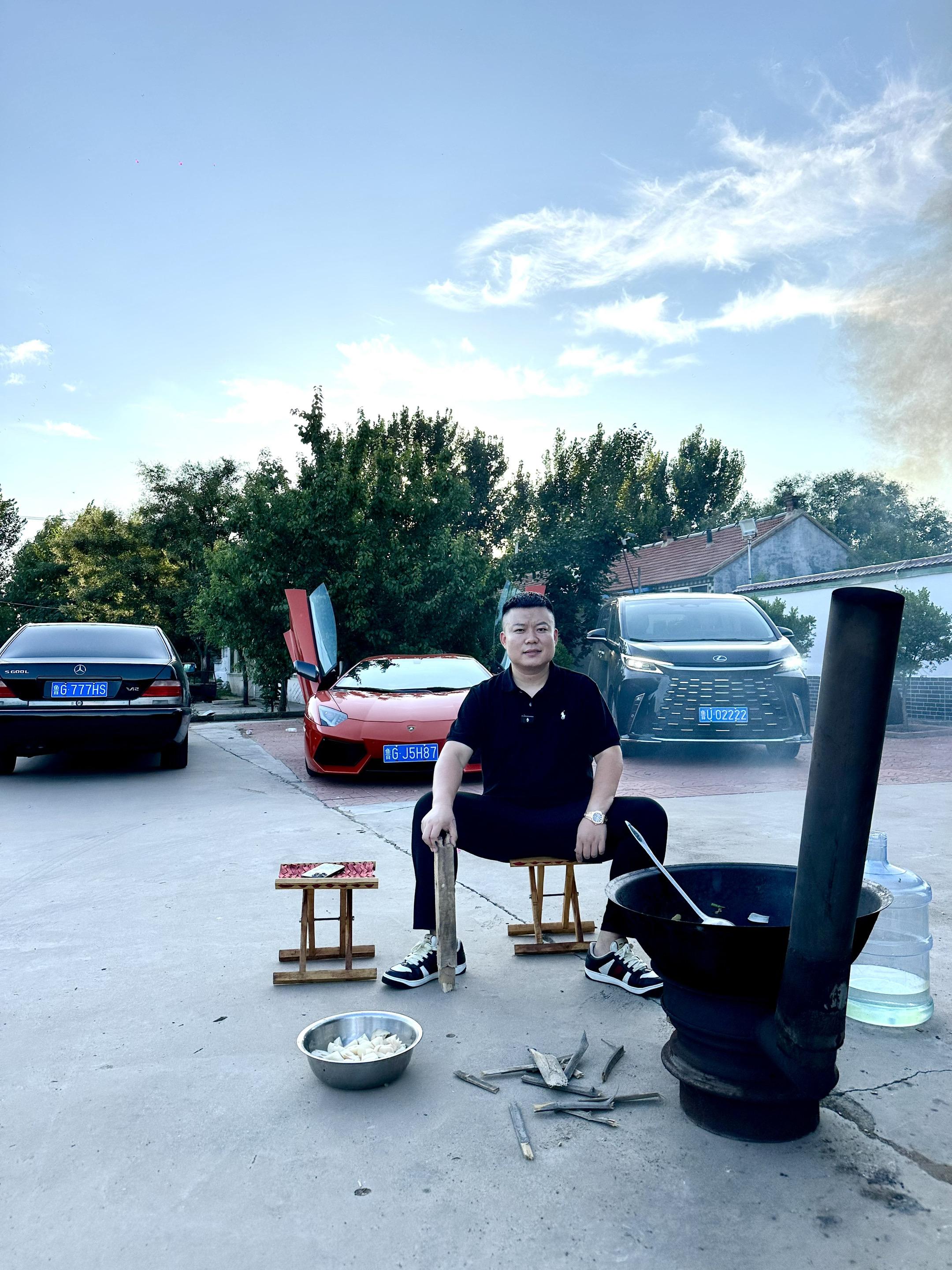 当老家门口的大锅 支起来的时候～