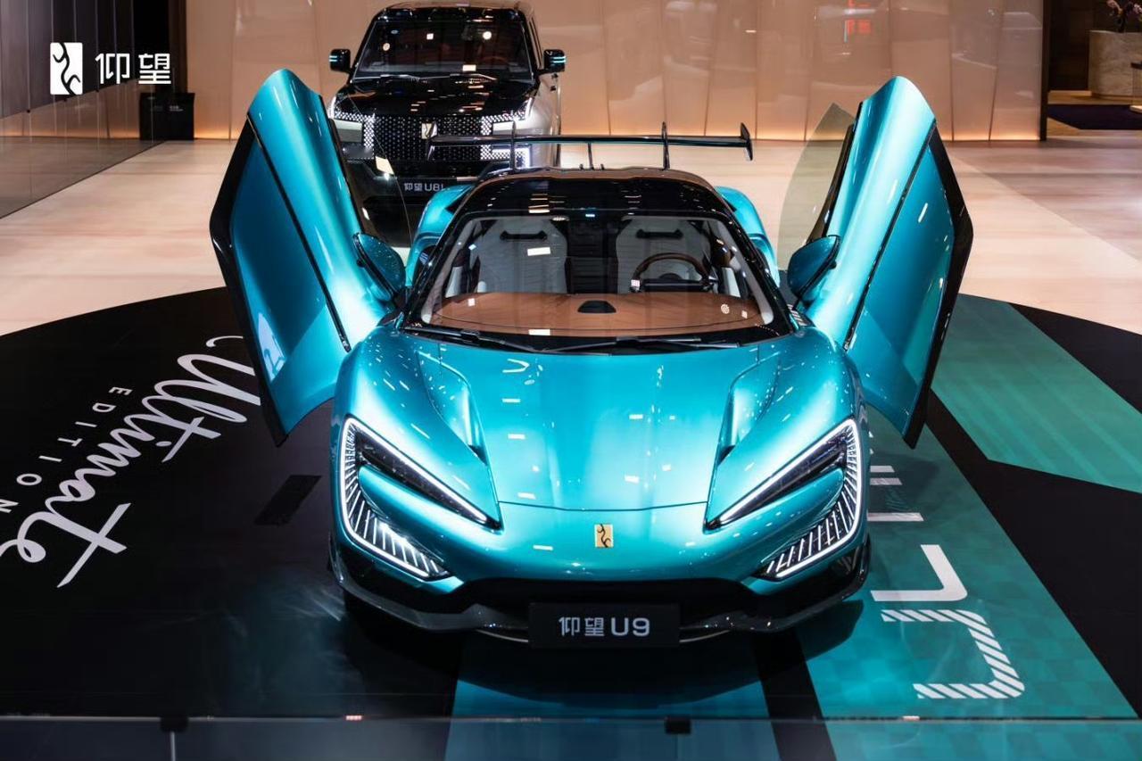 成都车展大家都去了没？

强烈建议去仰望展台，看看以独家东方高定体系重塑的百万级
